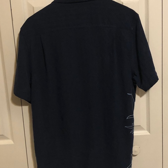 TOMMY BAHAMA SHORT SLEEVE EMBROIDERED SHIRT - Picture 11 of 15